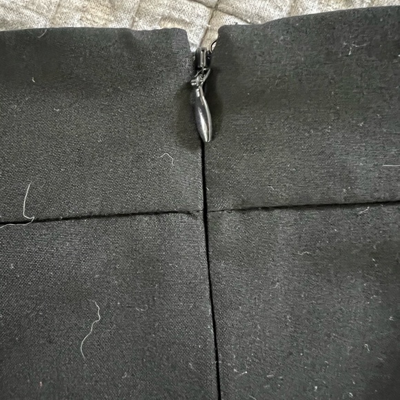 Black Ann Taylor Pencil Skirt - Picture 2 of 4